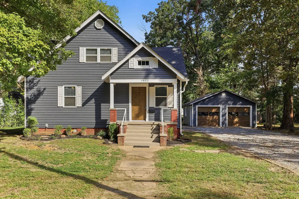 1622 Farmer Avenue, Murray, KY 42071 - #1
