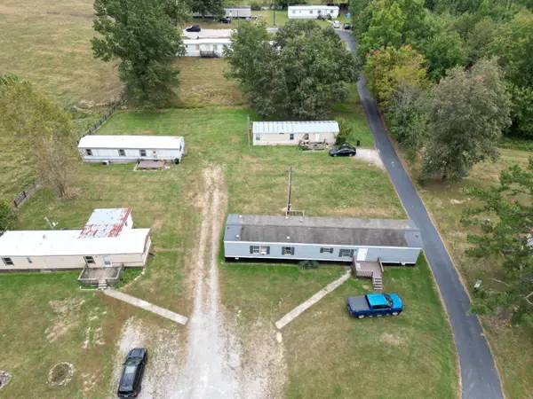 26 Game Cock Road, East Bernstadt, KY 40729