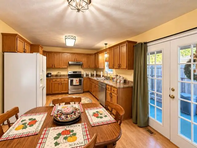 605 Kentucky 1107, Van Lear, KY 41265 - #3