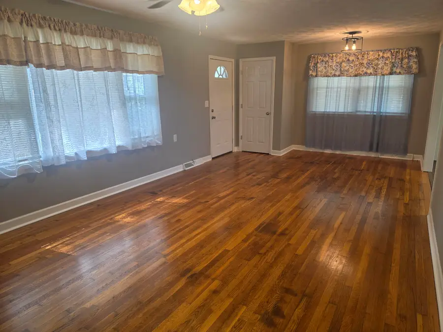 4211 Junior Street, Mount Sterling, KY 40353 - #2