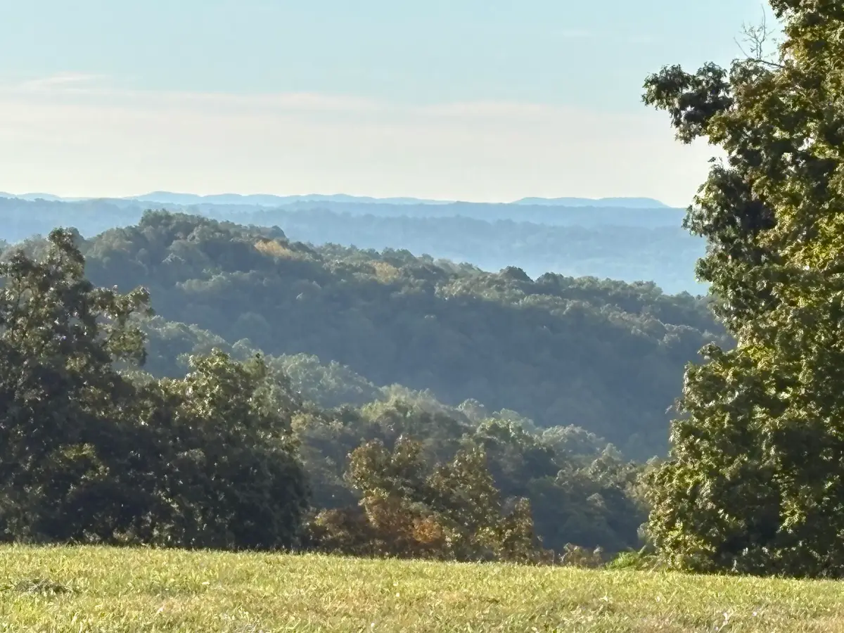 648 S Highway 379, Jamestown, KY 42629 - #1