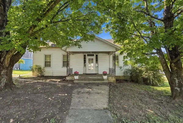 3859 Millersburg Ruddles Mill Road, Paris, KY 40361