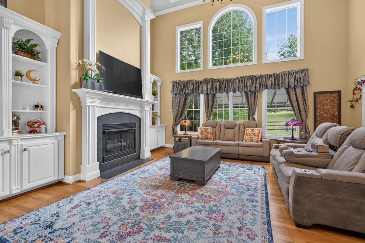 3200 Linville Lane, Lexington, KY 40513 - #1