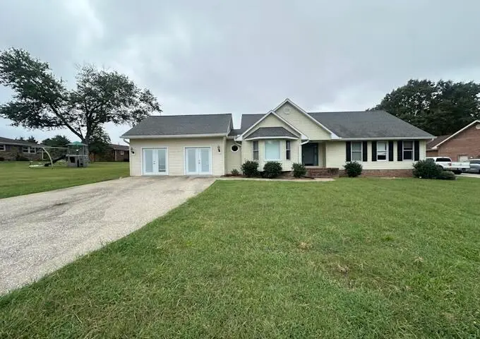 509 Pine Street, Eddyville, KY 42038 - #1
