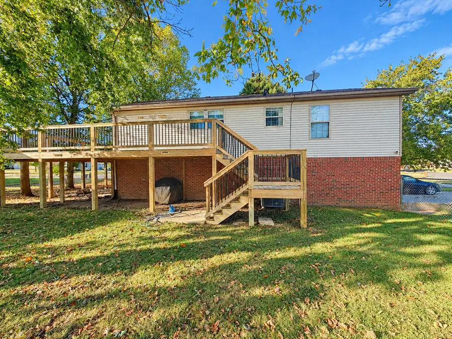 501 Scenic View Circle, Berea, KY 40403 - #2
