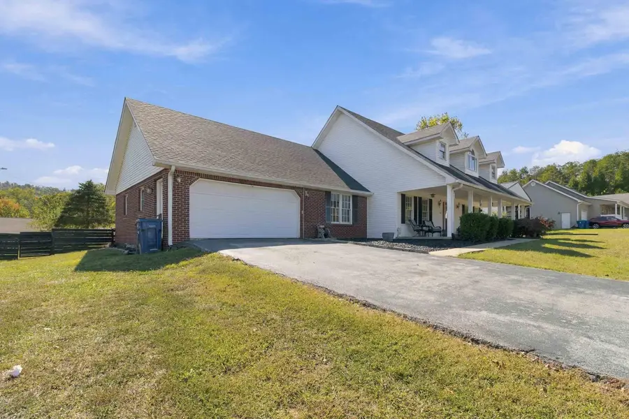 87 Forest Ridge Circle, Bronston, KY 42518 - #3