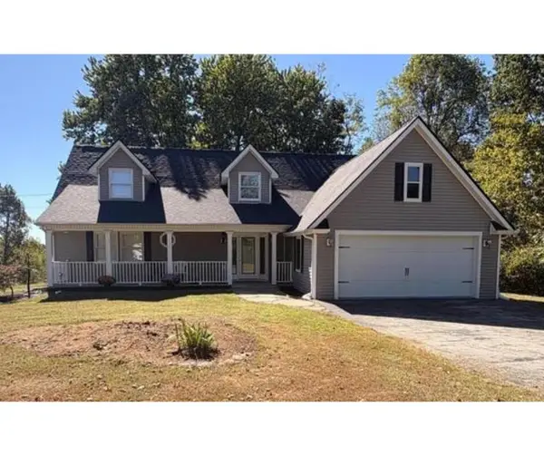 855 Azbill Road, McKee, KY 40447