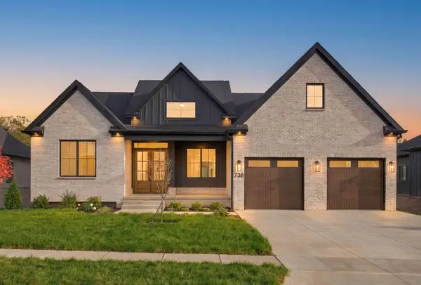 738 Azalea Lane, Versailles, KY 40383