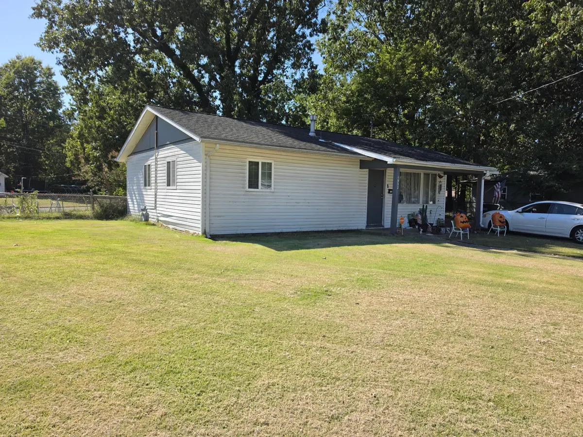 1932 S 25th Street, Paducah, KY 42003 - #1