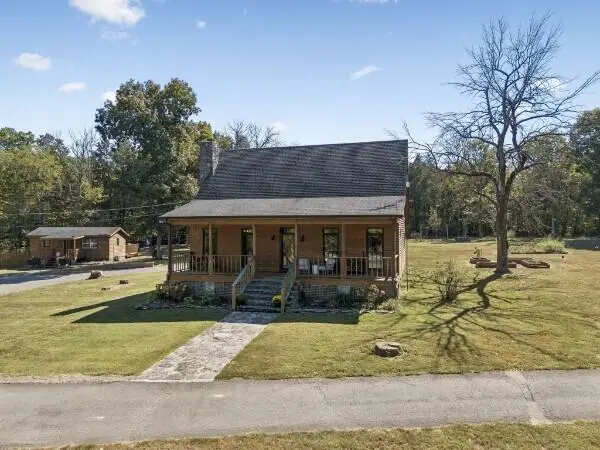 2325 Newman Road, Rockvale, TN 37153