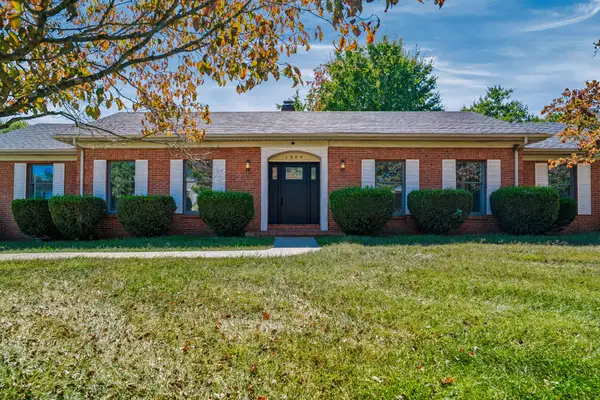 1904 Heather Way, Mt Sterling, KY 40353