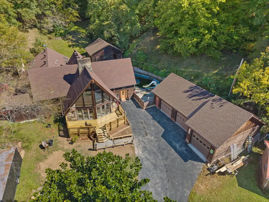 61 Ky-321, Paintsville, KY 41240 - #2