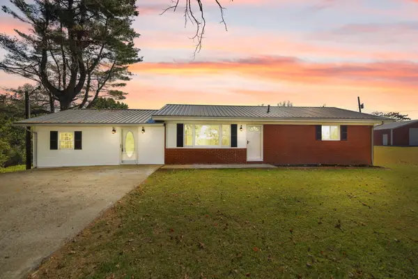 1065 Blueberry Ridge, Olive Hill, KY 41164