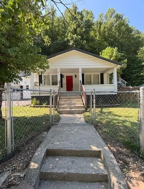 518 Town Mountain Road, Pikeville, KY 41501 - #3