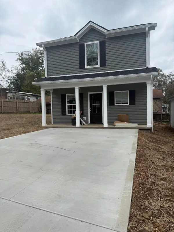 305 Fields Street, Paris, KY 40361