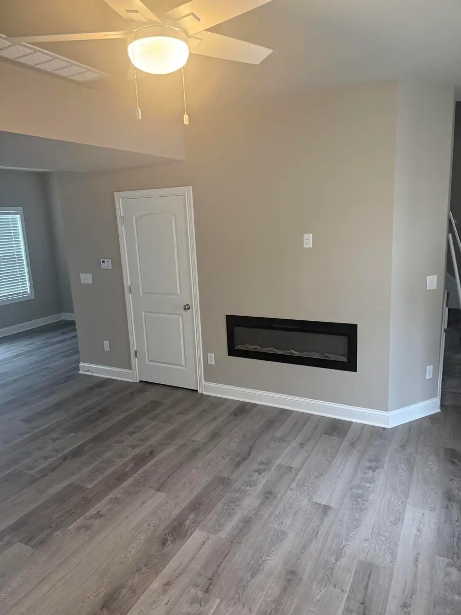 305 Fields Street, Paris, KY 40361 - #2