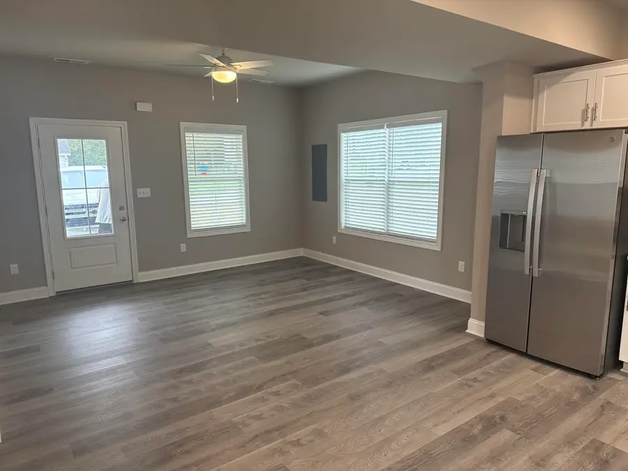 305 Fields Street, Paris, KY 40361 - #3
