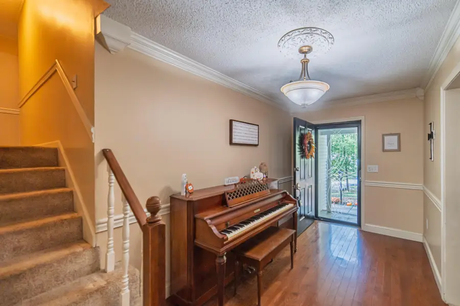 222 Sir Charles Court, Calvert City, KY 42029 - #3