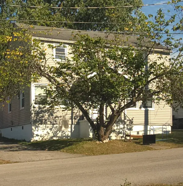 32 W 20th Street, Paris, KY 40361