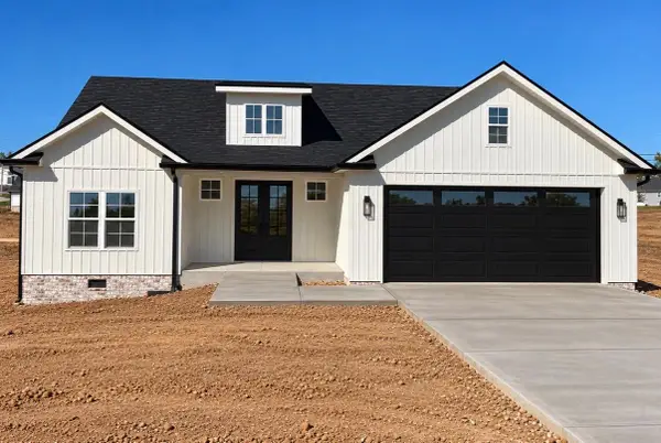 587 Harvest Lane, Harrodsburg, KY 40330