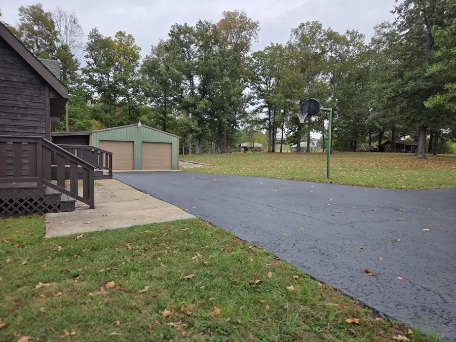2680 Eastlawn Road, Madisonville, KY 42431 - #3