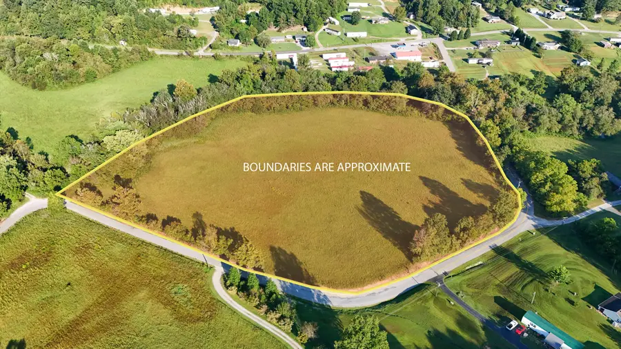 30 N Warriors Path, Flat Lick, KY 40935 - #3