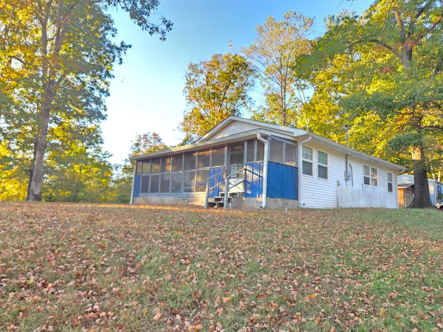 83 Calhoun Avenue, Cadiz, KY 42211 - #2
