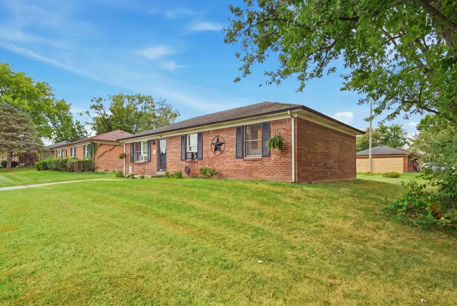 820 Hickory Hill Drive, Nicholasville, KY 40356 - #2