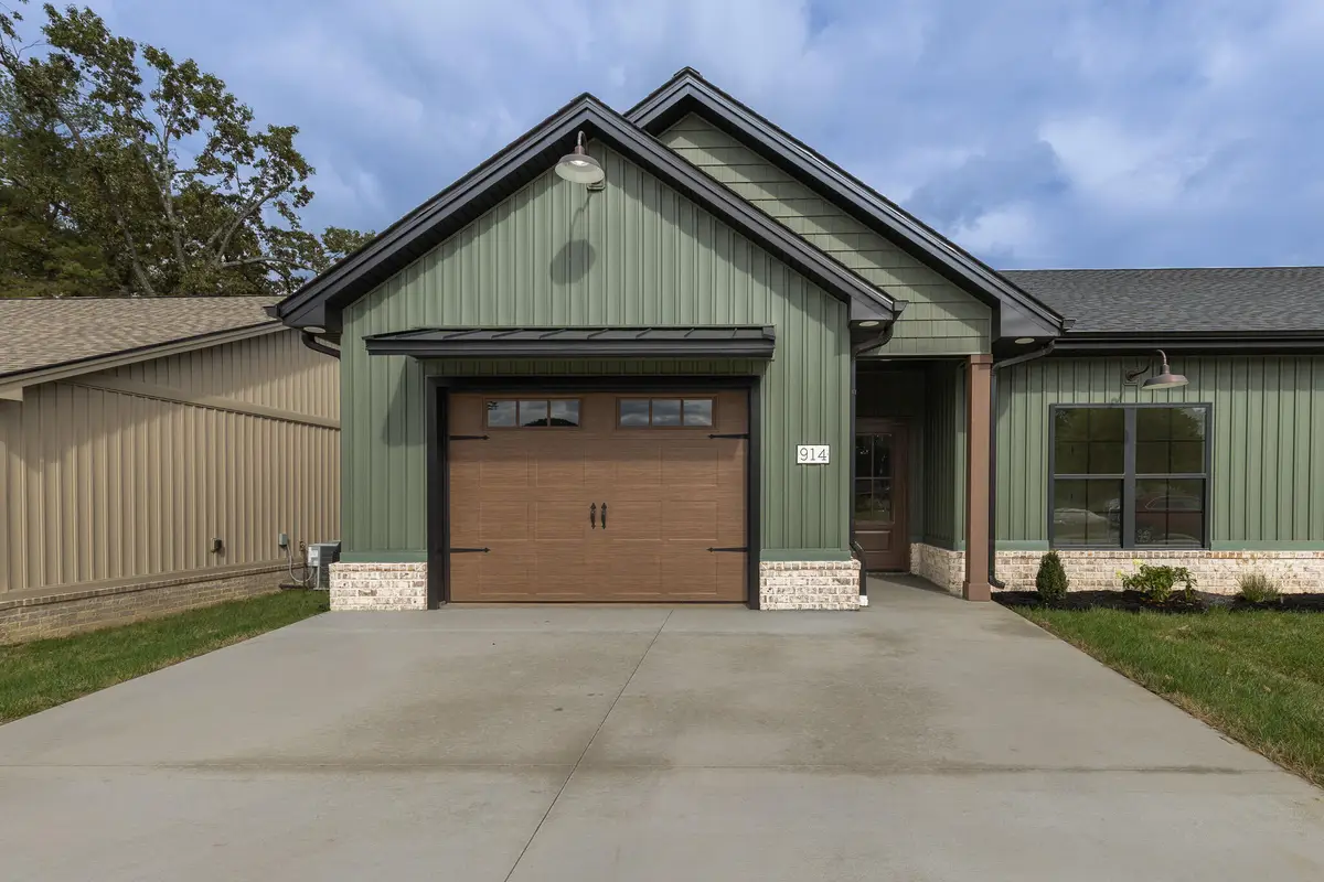 914 Violet Court, Paducah, KY 42001 - #1