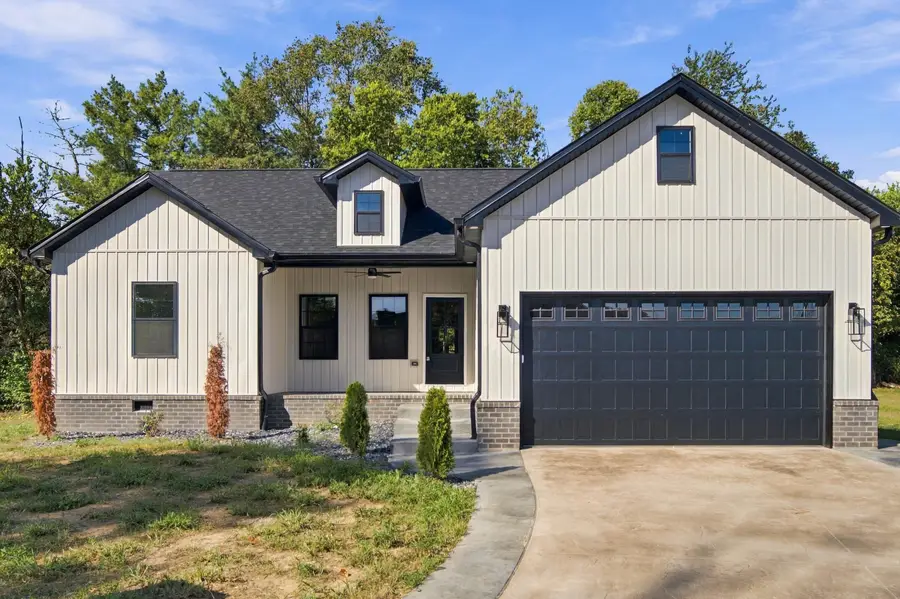 400 Bellaire 1 Drive, Harrodsburg, KY 40330 - #2