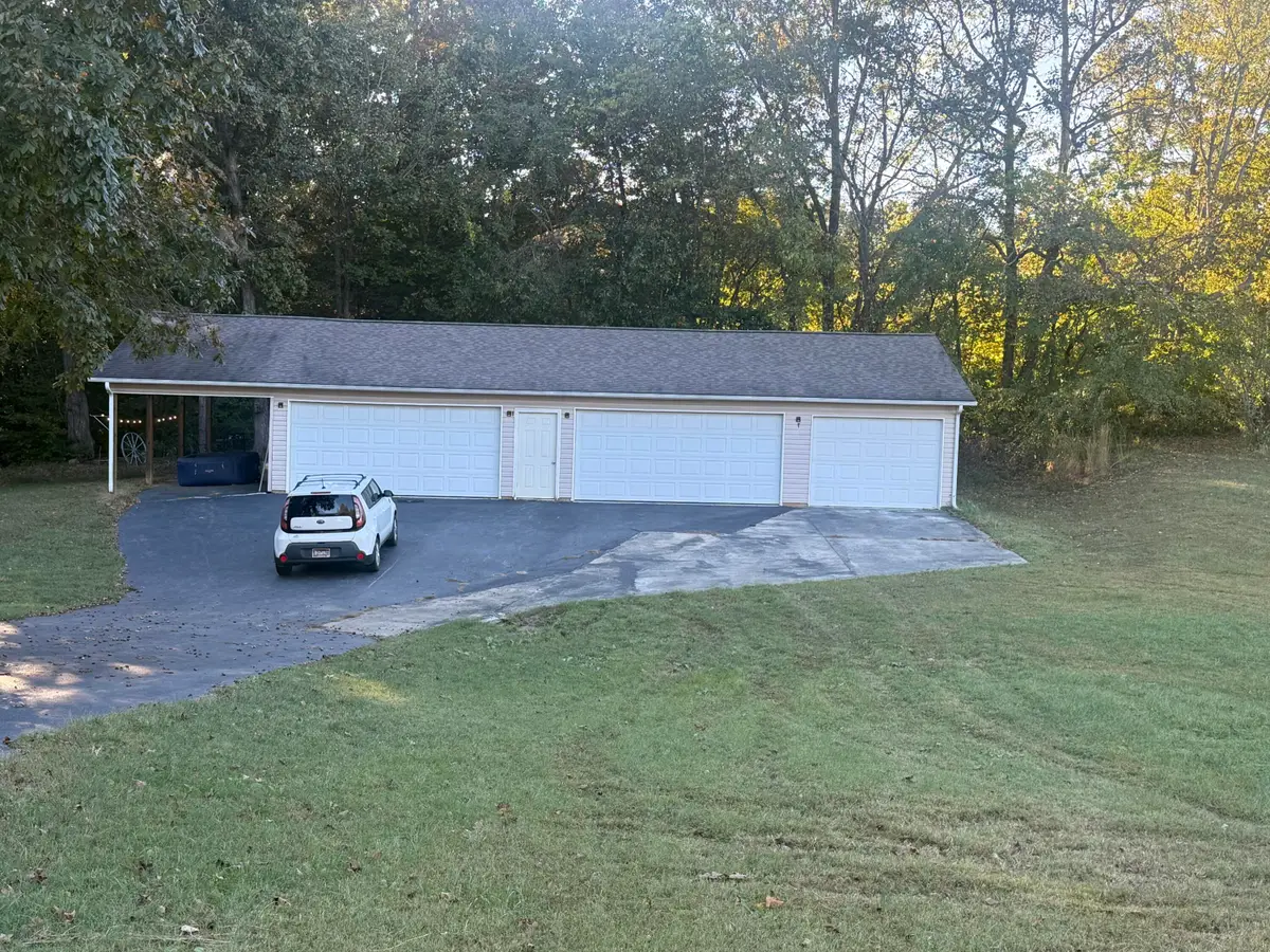 142 Green Acres Lane, Benton, KY 42025 - #1