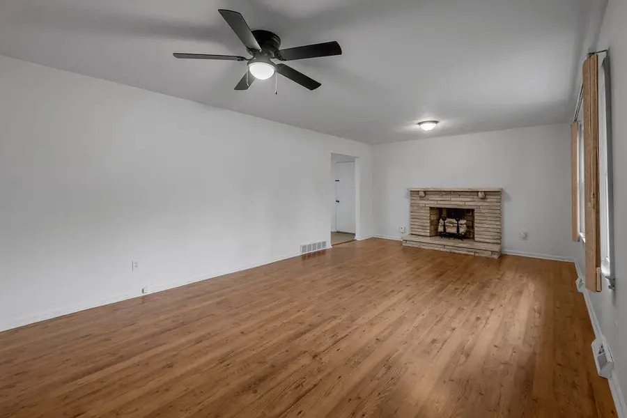 108 Westwood Drive, Richmond, KY 40475 - #2