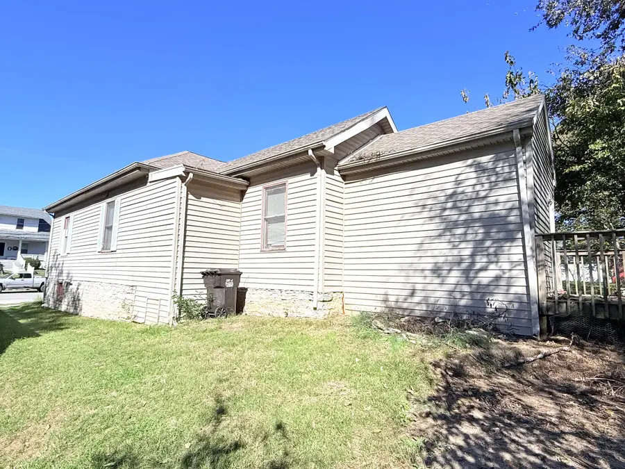 1414 Cypress Street, Paris, KY 40361 - #3