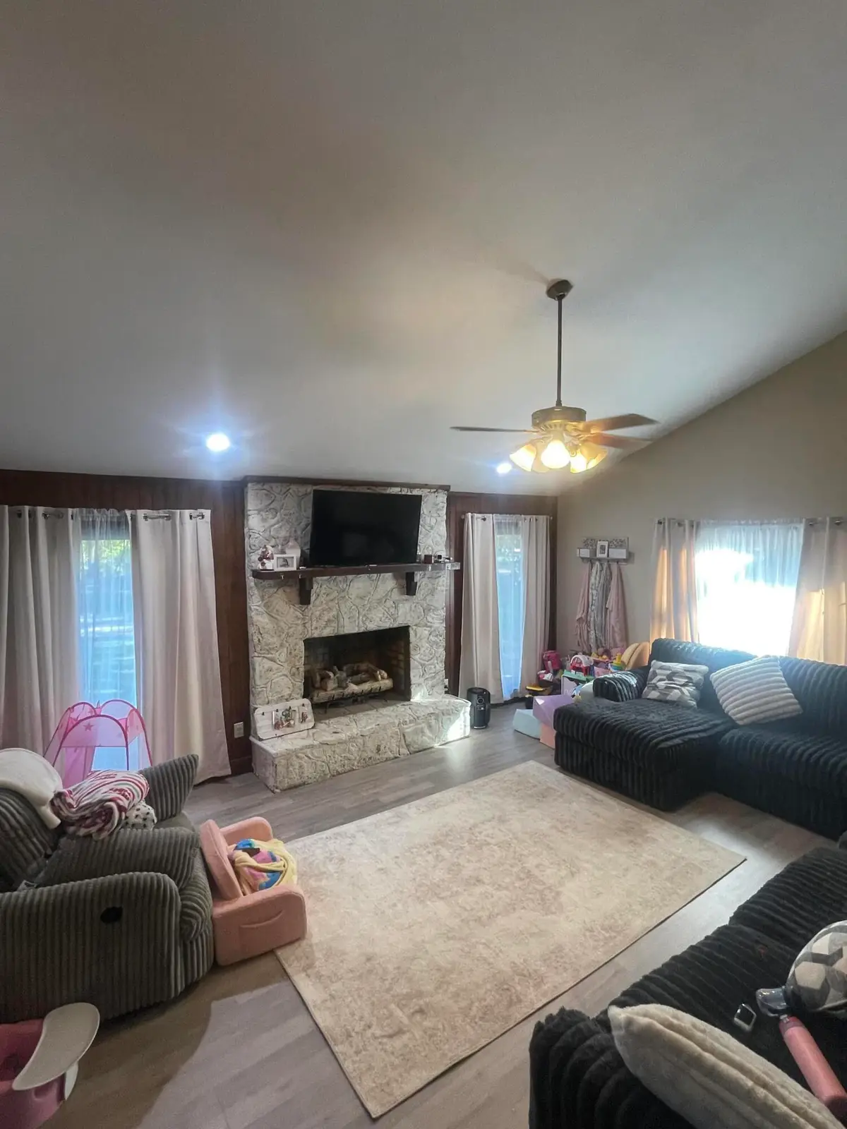303 Park Avenue, Barbourville, KY 40906 - #1