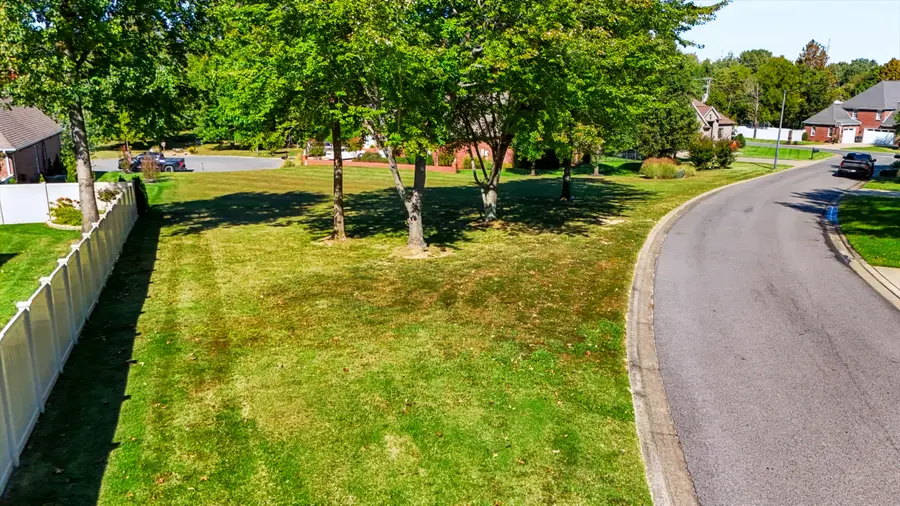6421 Tuscan Road, Paducah, KY 42001 - #3