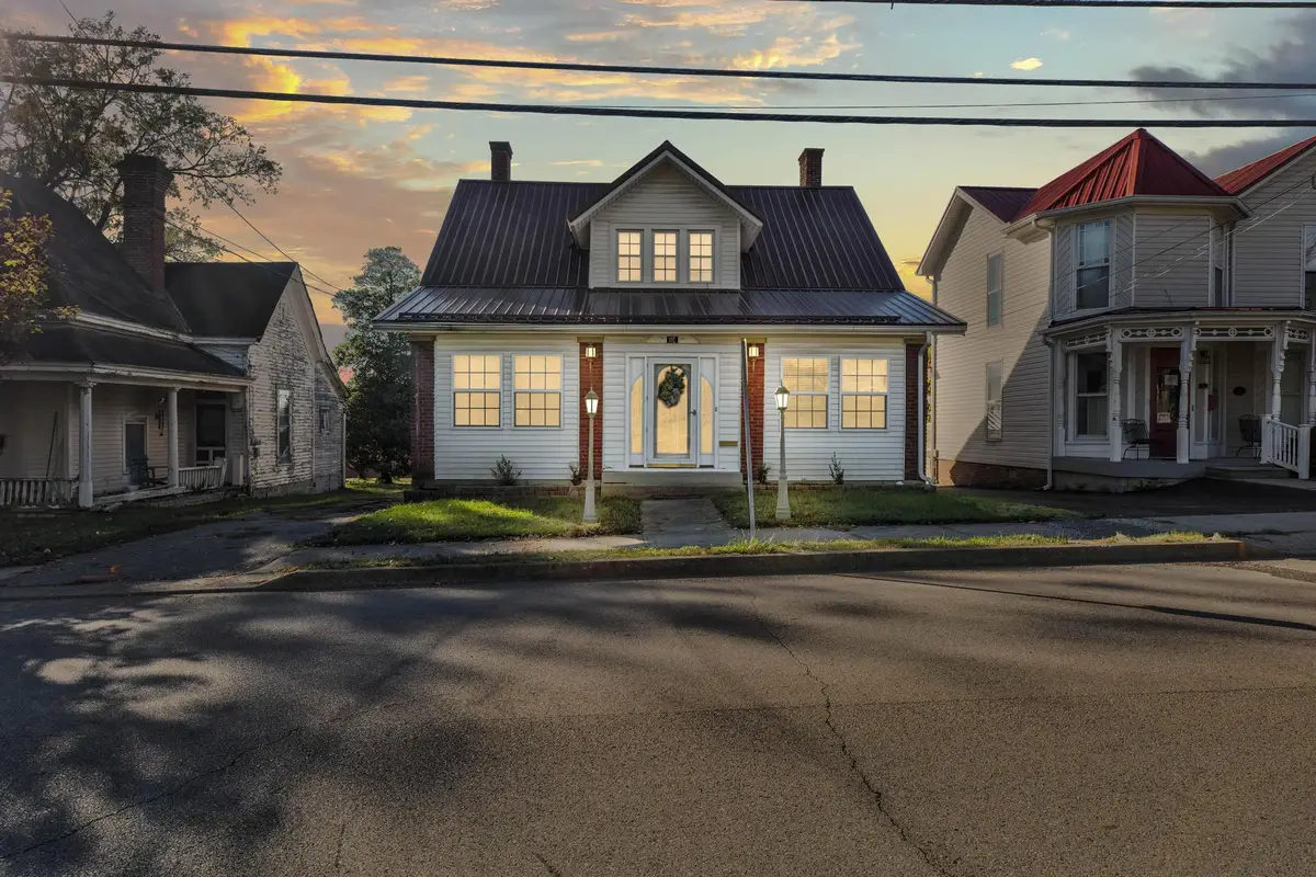 116 E High Street, Mount Sterling, KY 40353 - #1