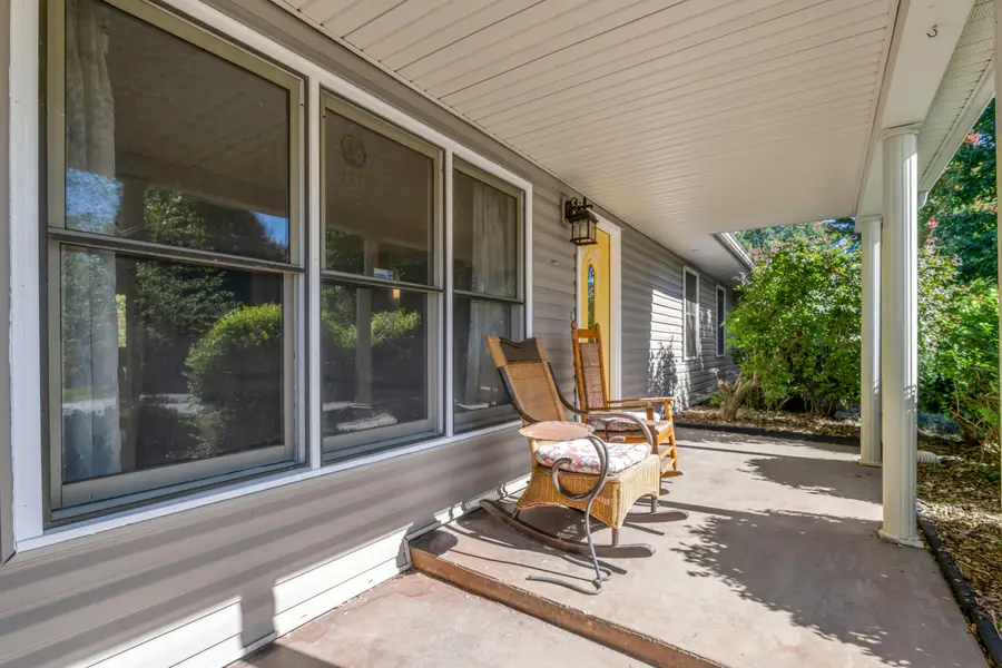 3028 Arrowhead Drive, Lexington, KY 40503 - #3