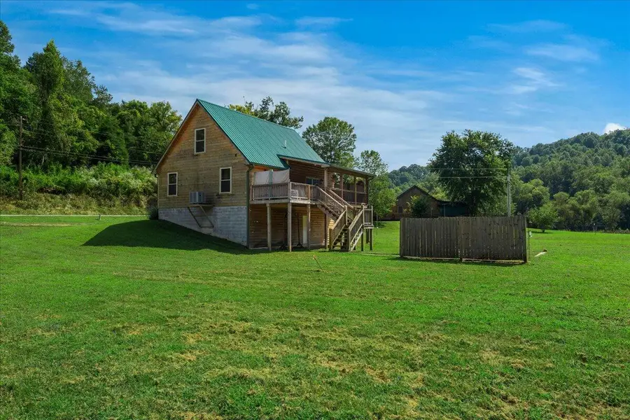 1238 S Fork Road, Beattyville, KY 41311 - #3