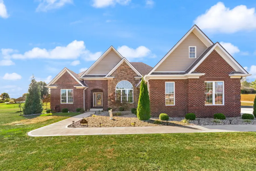 301 Saint Andrews Court, Mount Sterling, KY 40353 - #2