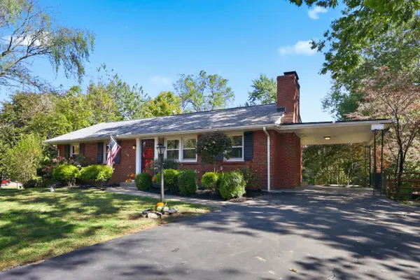 1091 Claridge Court, Lexington, KY 40504