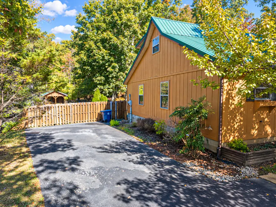 44 Falcon Drive, Somerset, KY 42501 - #3