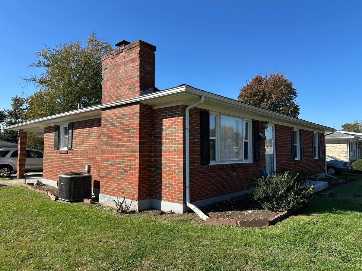 744 Cloverdale Street, Harrodsburg, KY 40330 - #1
