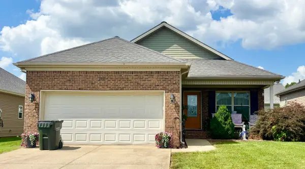 102 Saddlebrook Court, Hopkinsville, KY 42240