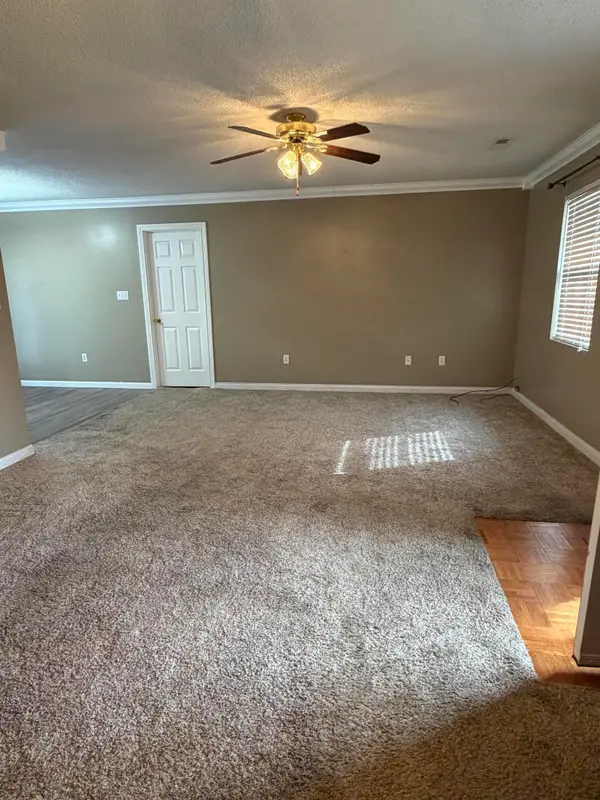 102 Dogwood Trail, Somerset, KY 42501
