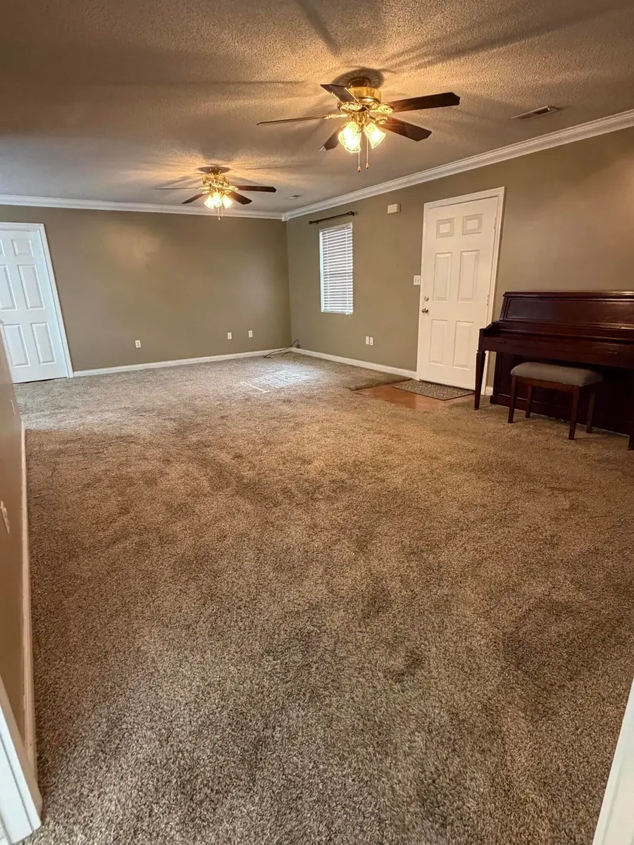 102 Dogwood Trail, Somerset, KY 42501 - #3