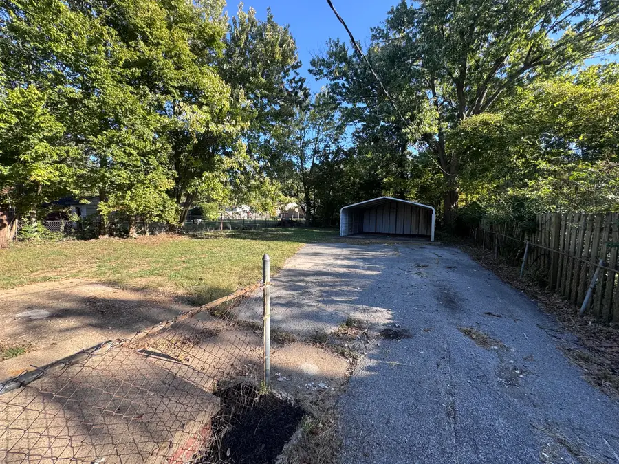 3114 Harrison Street, Paducah, KY 42001 - #2