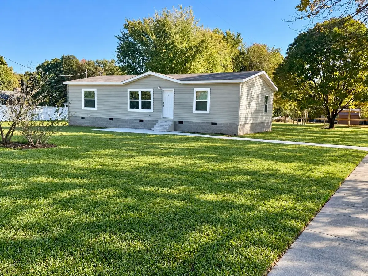 378 College Hill Road, Waco, KY 40385 - #1