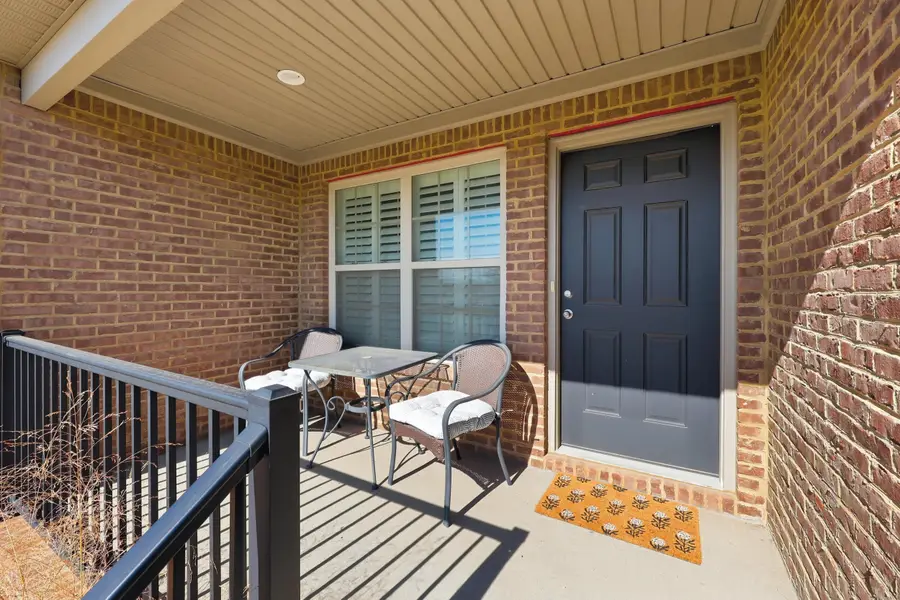 747 Newtown Spgs Drive, Lexington, KY 40511 - #2