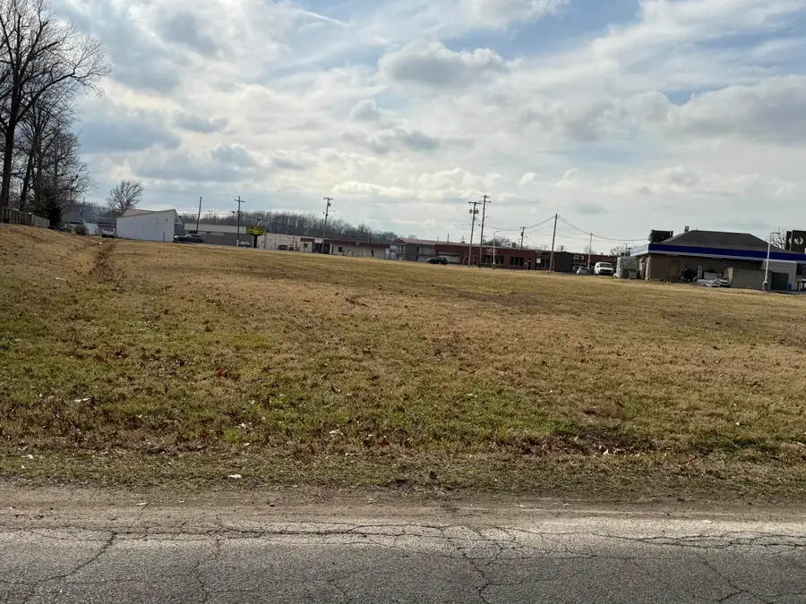 675 N 25th Street, Paducah, KY 42001 - #2