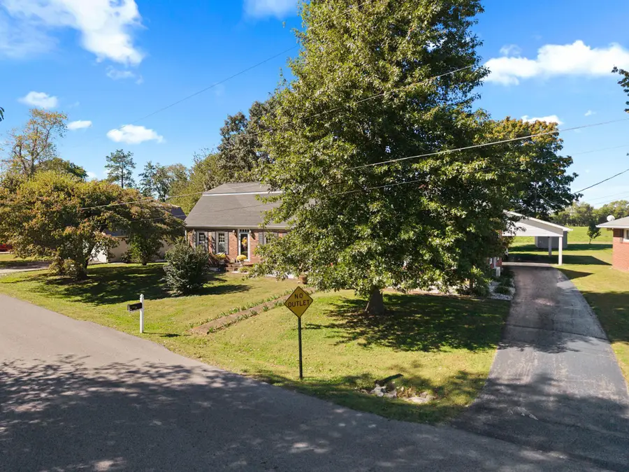 110 Manor Drive, Princeton, KY 42445 - #2
